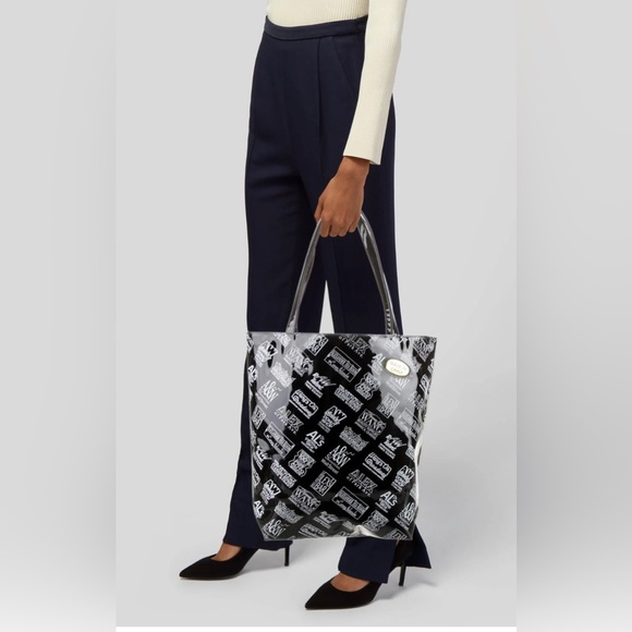 ALEXANDER WANG SOUVENIR CAPSULE Tote Bag Large Logo Varnished Panel $450 NWT - Picture 5 of 14